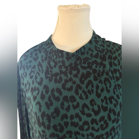 C EST. 1946 Green Cheetah Print Sweater Dress, Lined, Long Sleeves, Size 18/20 - Picture 2 of 9